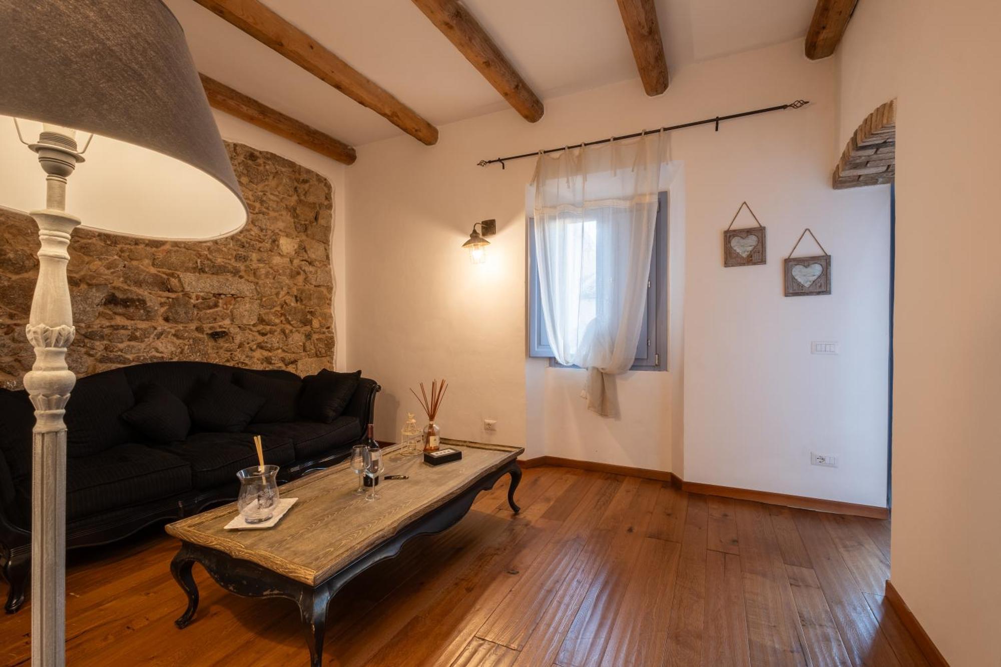 Dimoras Dimore Nel Cuore Di Olbia Exteriör bild